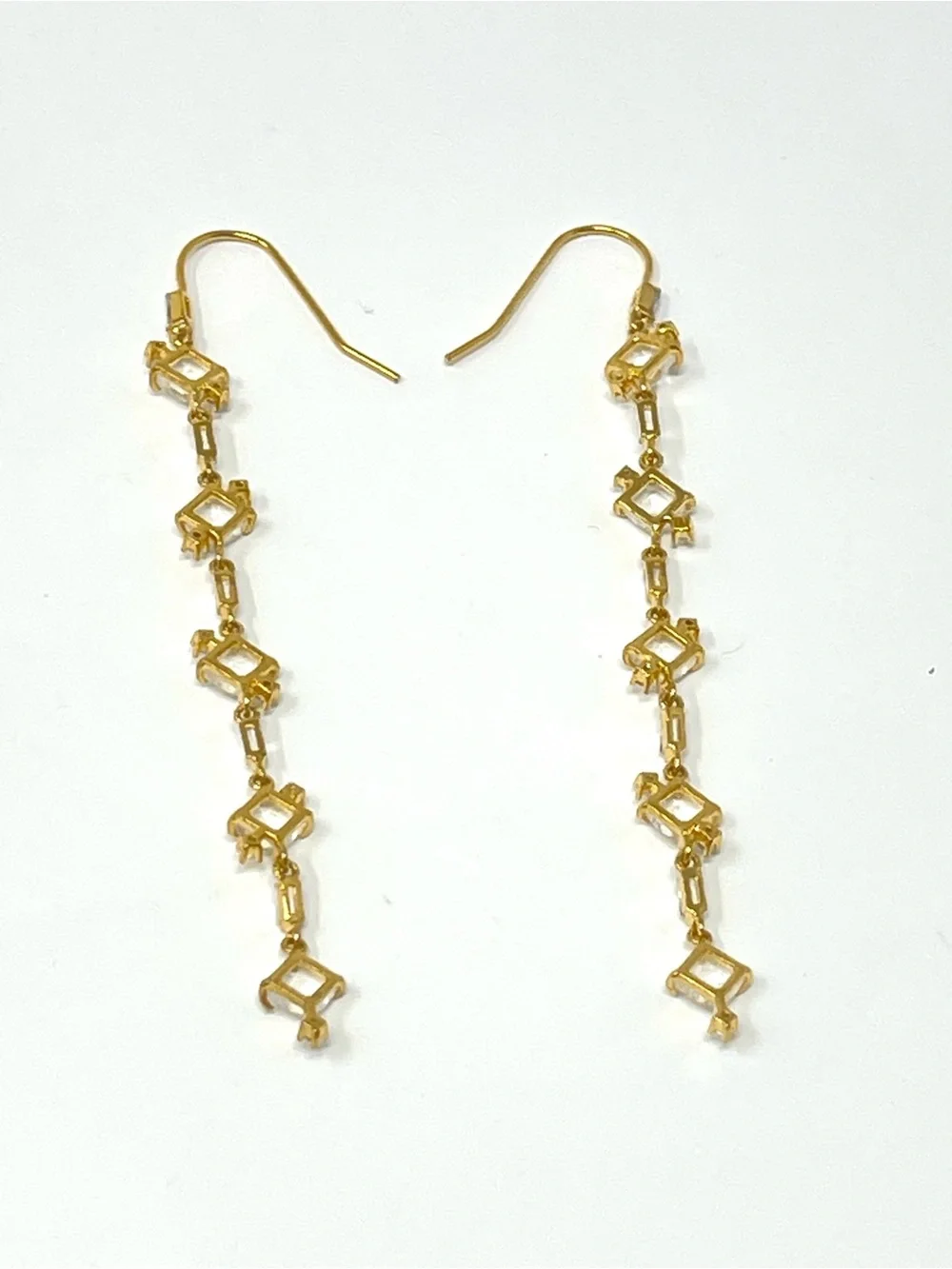 New Anthropologie Crystal Drop Dangle Earrings Gold